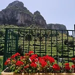 Alojamento de Acomodação e Pequeno-almoço Taccu Maccu