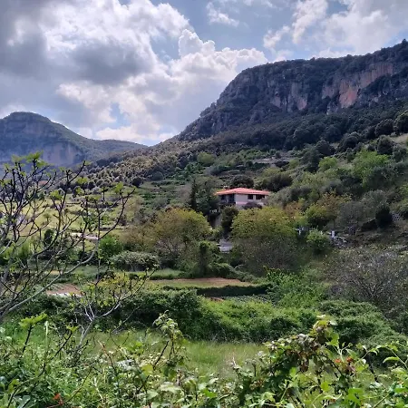 Taccu Maccu Bed and Breakfast