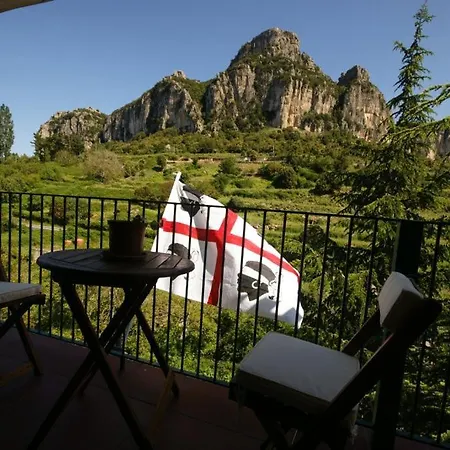 Taccu Maccu Bed and Breakfast 4*