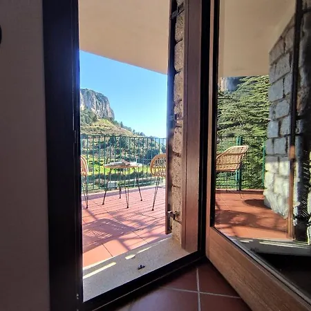 Bed & Breakfast Taccu Maccu Ulassai