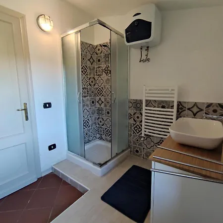 فندق مبيت وإفطار Taccu Maccu Ulassai