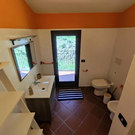 فندق مبيت وإفطار Taccu Maccu Ulassai