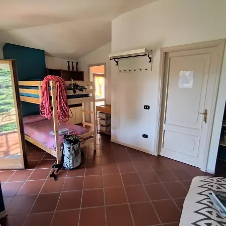 فندق مبيت وإفطار Taccu Maccu Ulassai