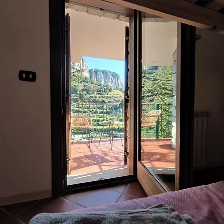 Taccu Maccu فندق مبيت وإفطار Ulassai