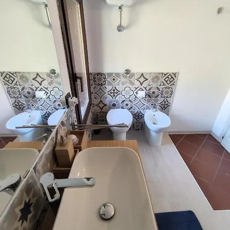 فندق مبيت وإفطار Taccu Maccu Ulassai